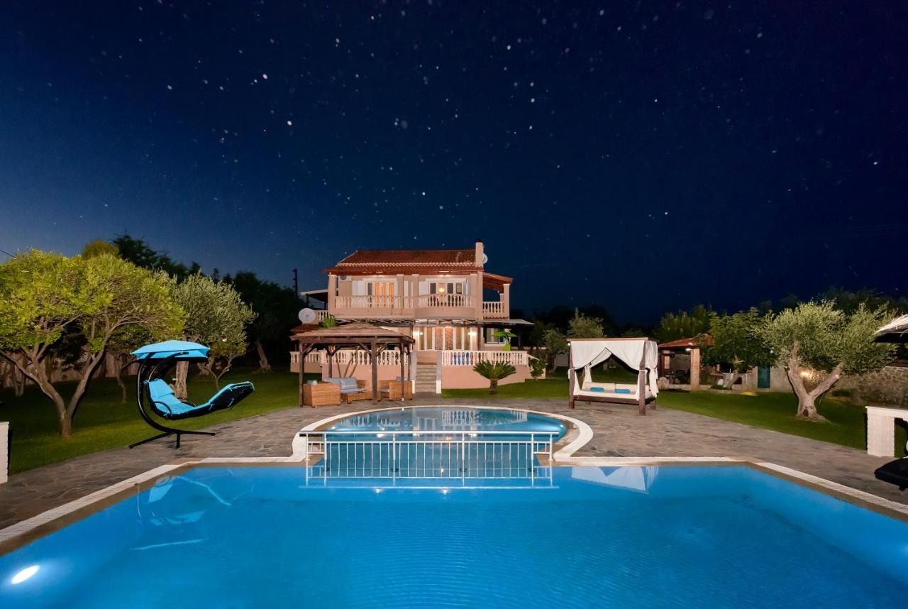 Villa Maxim With Private Pool & Tennis Court Halikounas Экстерьер фото