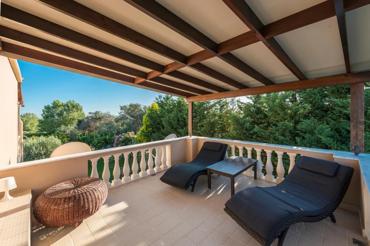 Villa Maxim With Private Pool & Tennis Court Halikounas Экстерьер фото