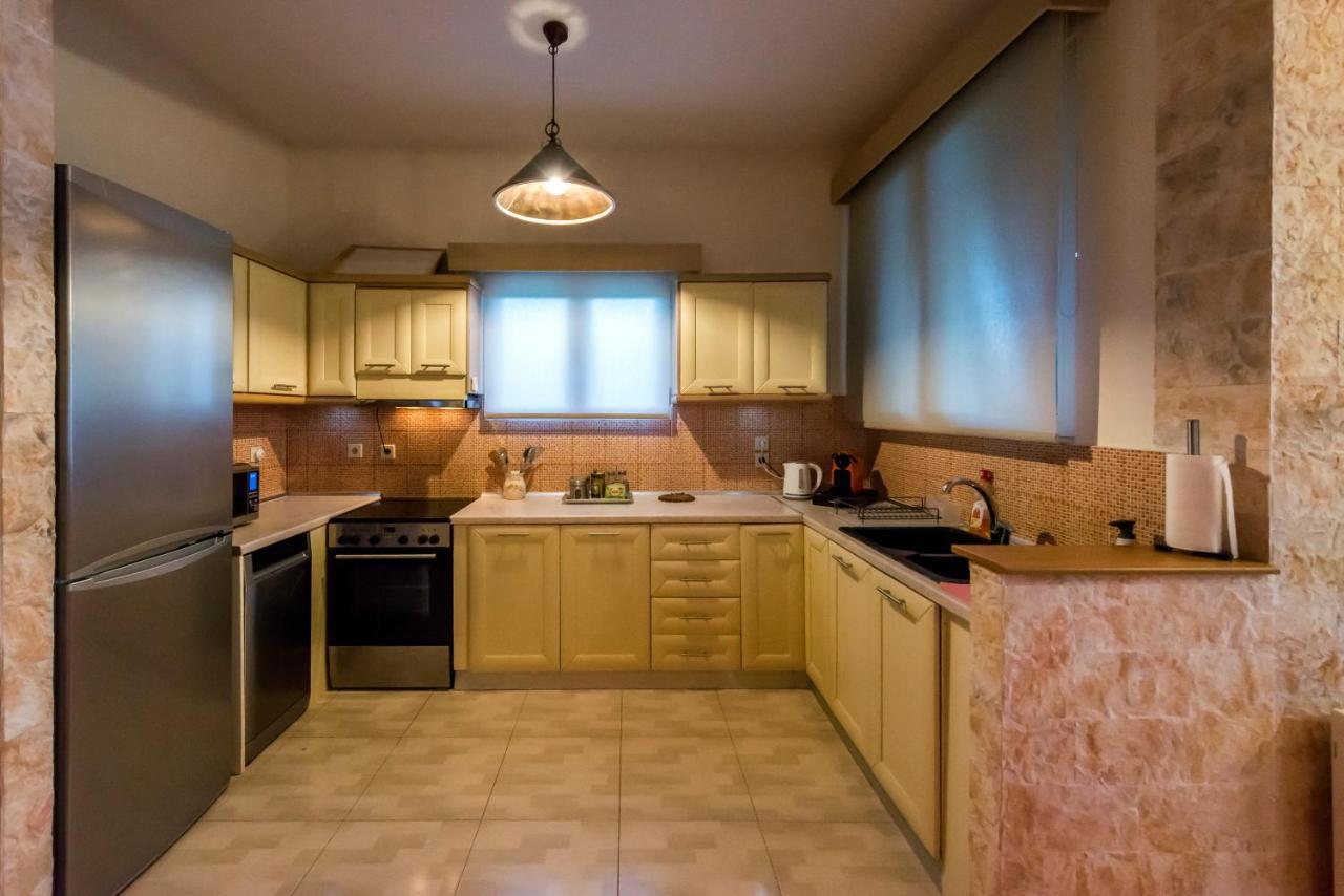 Villa Maxim With Private Pool & Tennis Court Halikounas Экстерьер фото