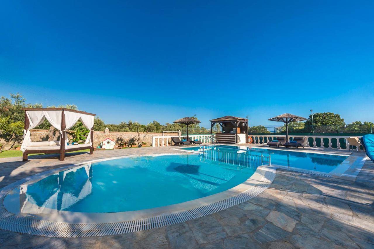 Villa Maxim With Private Pool & Tennis Court Halikounas Экстерьер фото