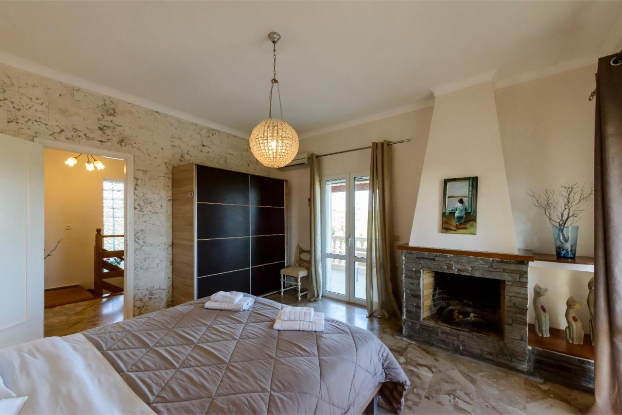 Villa Maxim With Private Pool & Tennis Court Halikounas Экстерьер фото