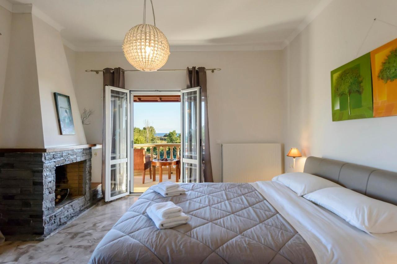 Villa Maxim With Private Pool & Tennis Court Halikounas Экстерьер фото