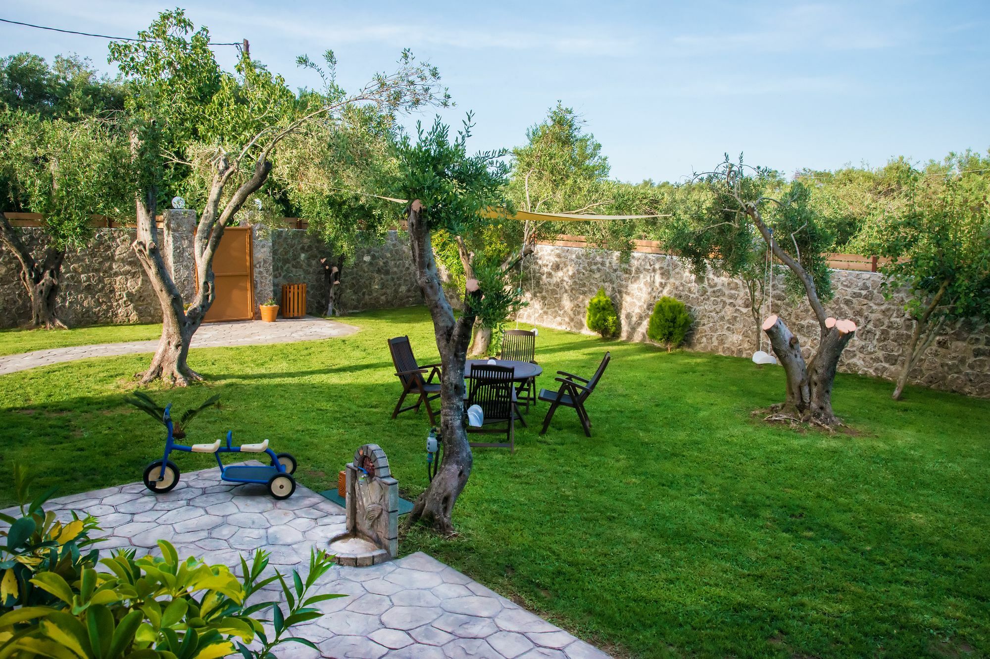 Villa Maxim With Private Pool & Tennis Court Halikounas Экстерьер фото